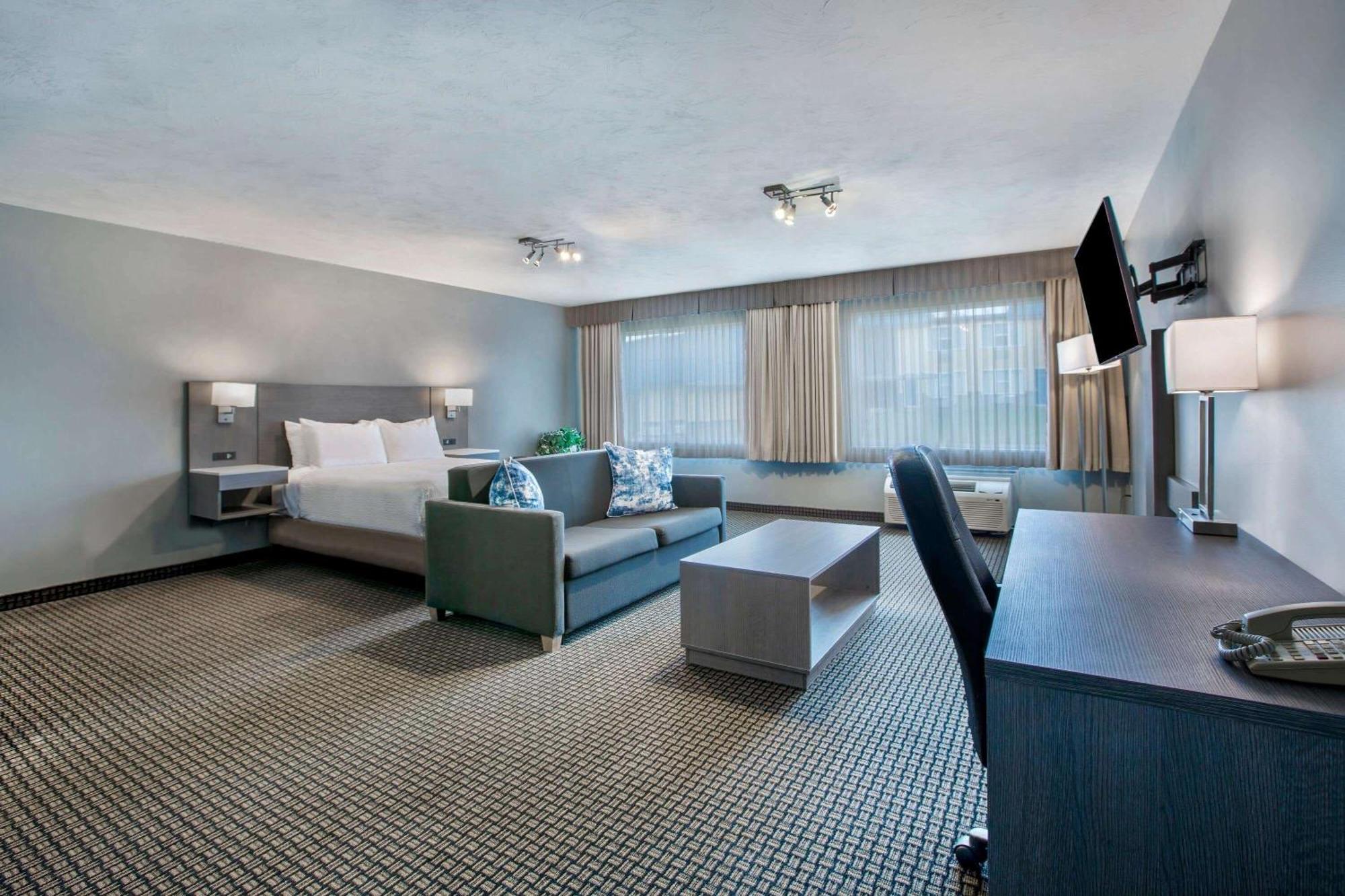 Days Inn & Suites By Wyndham Moncton Ngoại thất bức ảnh