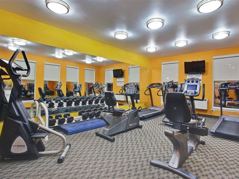 Days Inn & Suites By Wyndham Moncton Ngoại thất bức ảnh